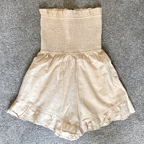Princess Polly Pants - Princess Polly | Beige Smocked Romper